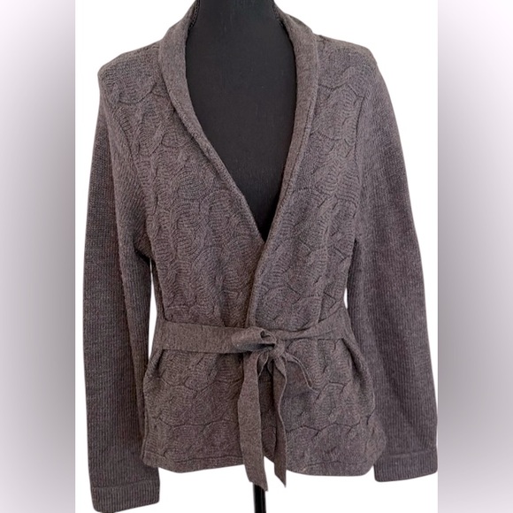 A. Giannetti Sweaters - A. Giannetti 100% Merino Wool Gray V-Neck Sweater Cardigan Elegant Comfy sz L